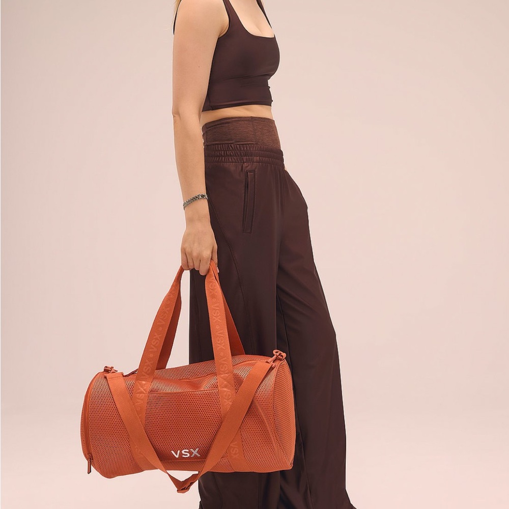VSX Duffle/Gym/travel bag in rust orange